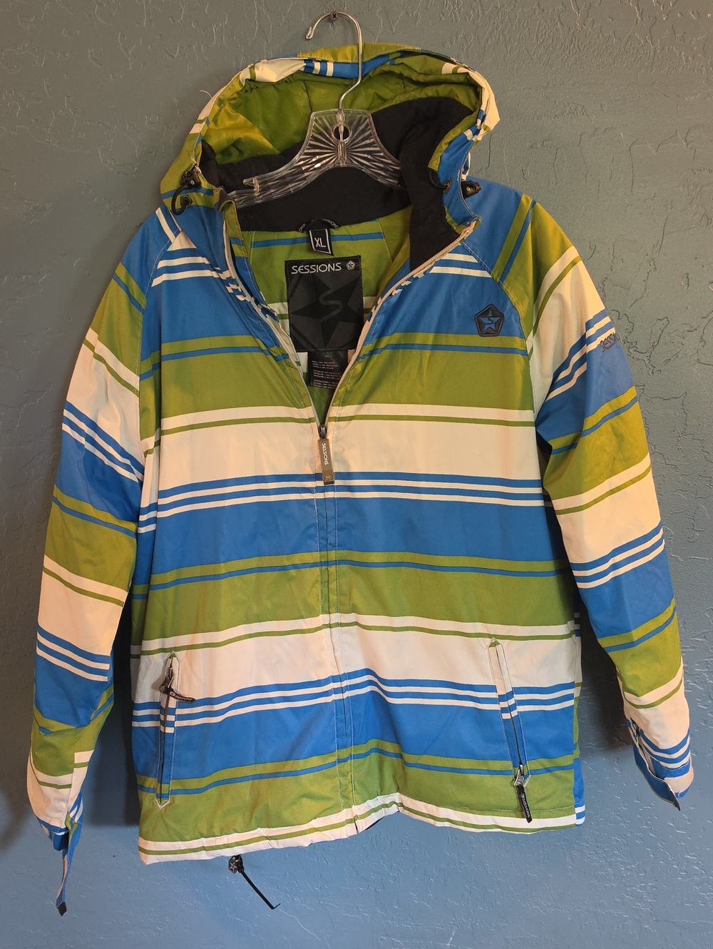 SESSIONS Retro With Recco Blue, Green & White Striped Ski Jacket